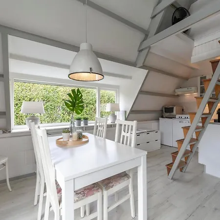 Sandepark 165 Near *